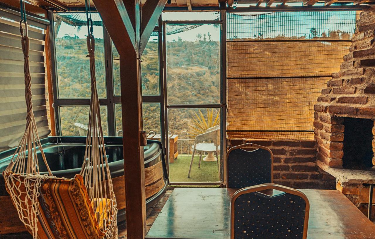 Nayon Xtreme Valley Hotel Quito Ngoại thất bức ảnh