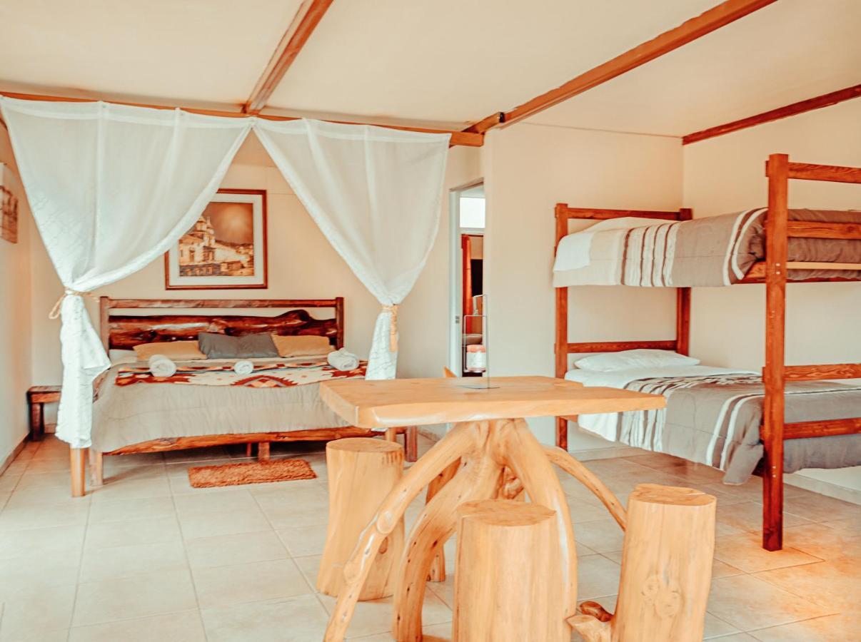 Nayon Xtreme Valley Hotel Quito Ngoại thất bức ảnh