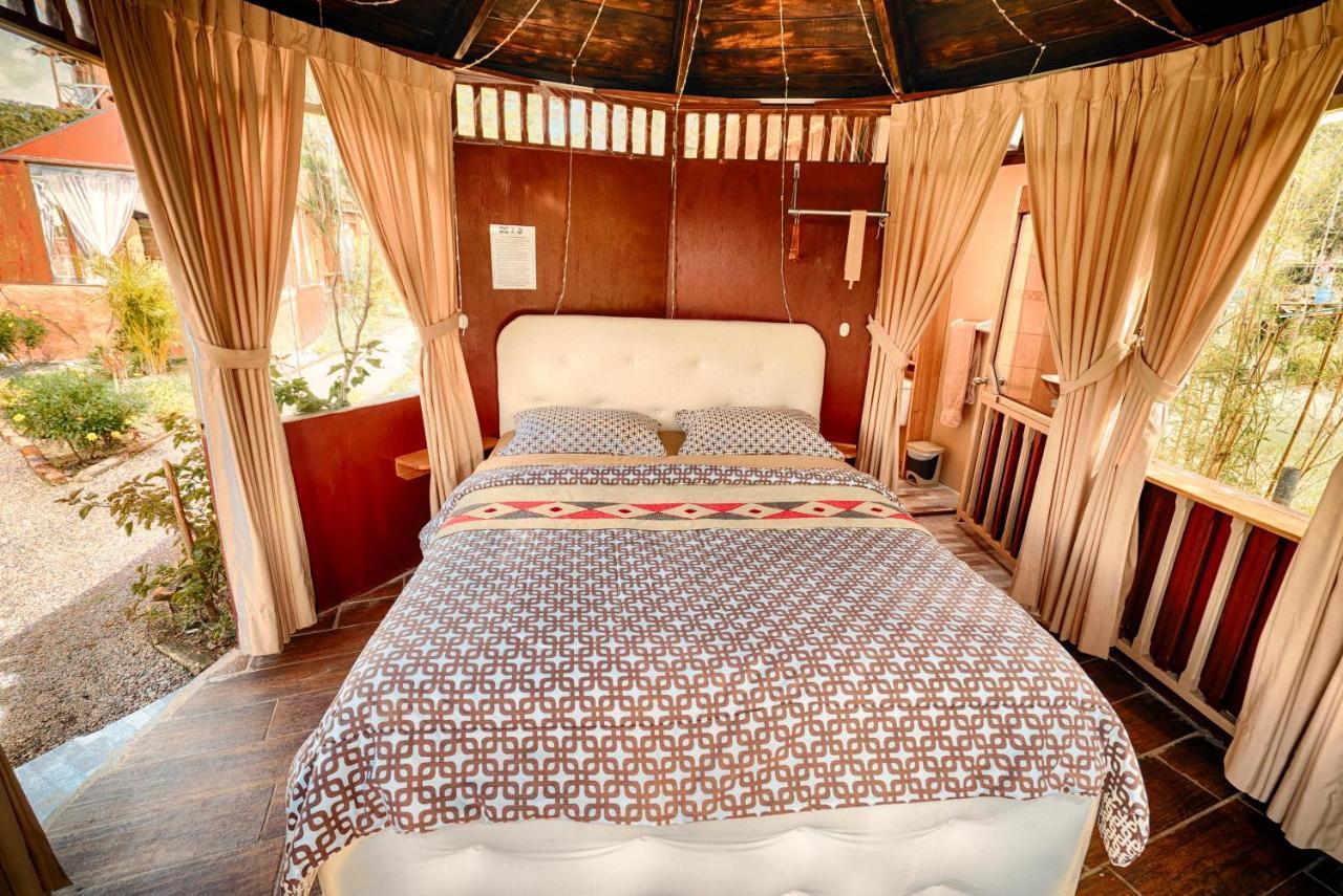 Nayon Xtreme Valley Hotel Quito Ngoại thất bức ảnh